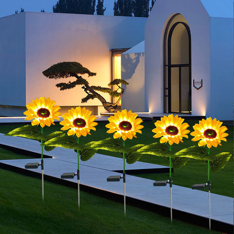 Illumina il tuo giardino con girasoli solari