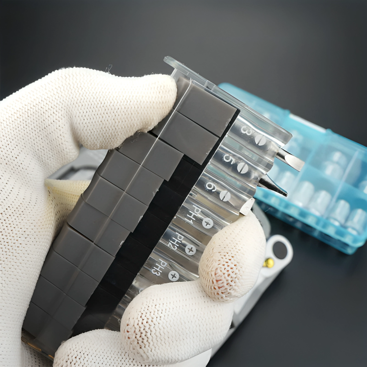 Mini multifunction screwdriver – Compact, precise, and always within reach