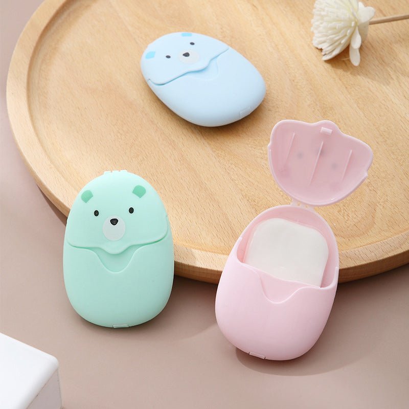 Soap leaves – Clean hands everywhere, without liquid