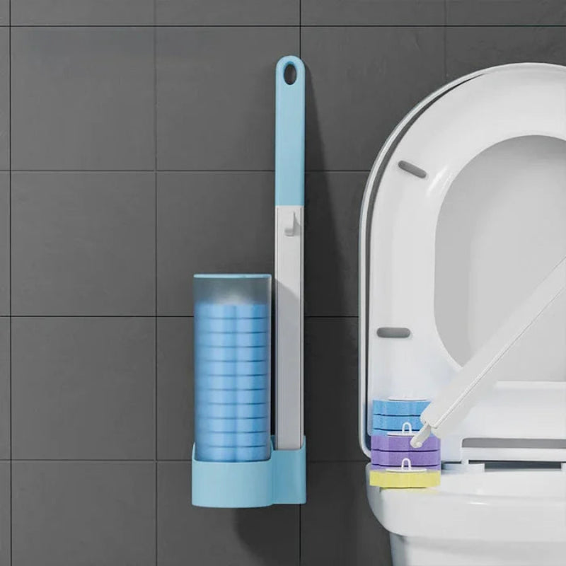 接触せずに使い捨てヘッドでトイレを掃除しましょう