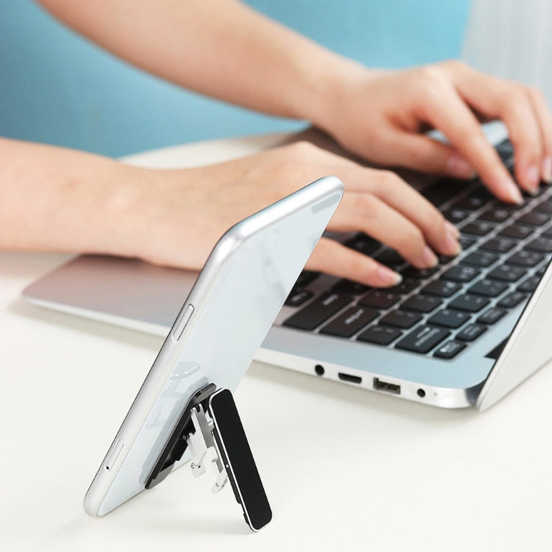 Foldable phone stand - Convenient and adjustable