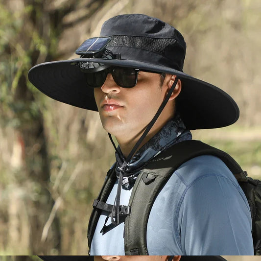 Chapeau large bord avec ventilateur solaire intégré
